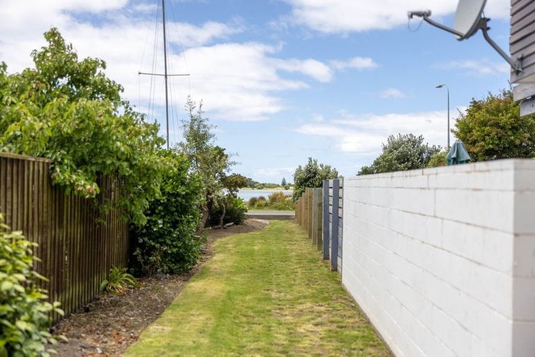 Photo of property in 4/53 Beachville Road, Redcliffs, Christchurch, 8081