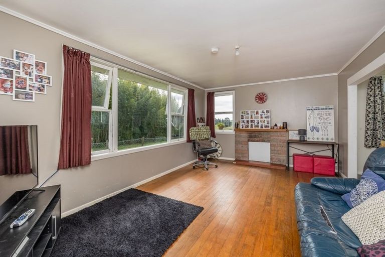 Photo of property in 14 Whiteman Road, Kawakawa, 0210