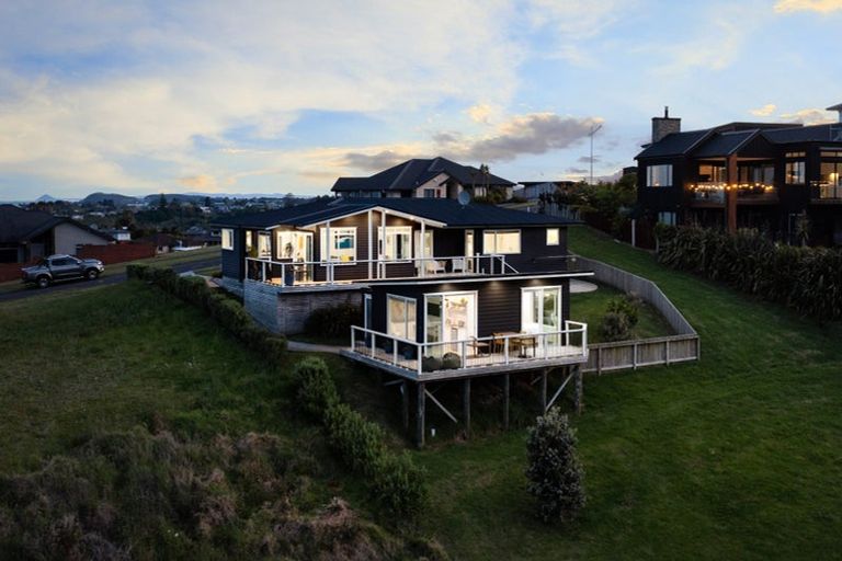 Photo of property in 26 Tohora View, Waihi Beach, 3611
