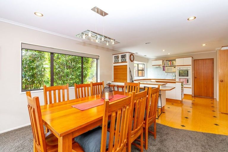 Photo of property in 6 Hanmer Place, Highbury, Palmerston North, 4412