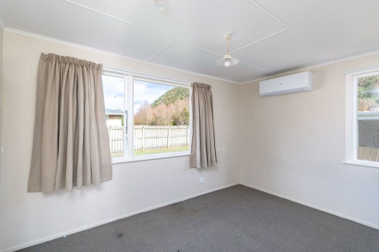 Photo of property in 9 Orewa Grove, Wainuiomata, Lower Hutt, 5014