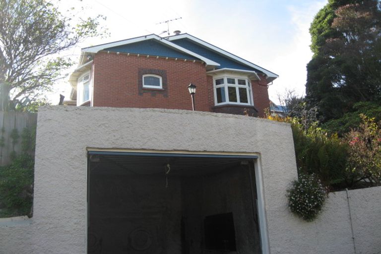 Photo of property in 35 Cranston Street, Andersons Bay, Dunedin, 9013