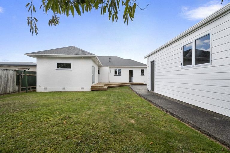 Photo of property in 63 Guy Avenue, Takaro, Palmerston North, 4410
