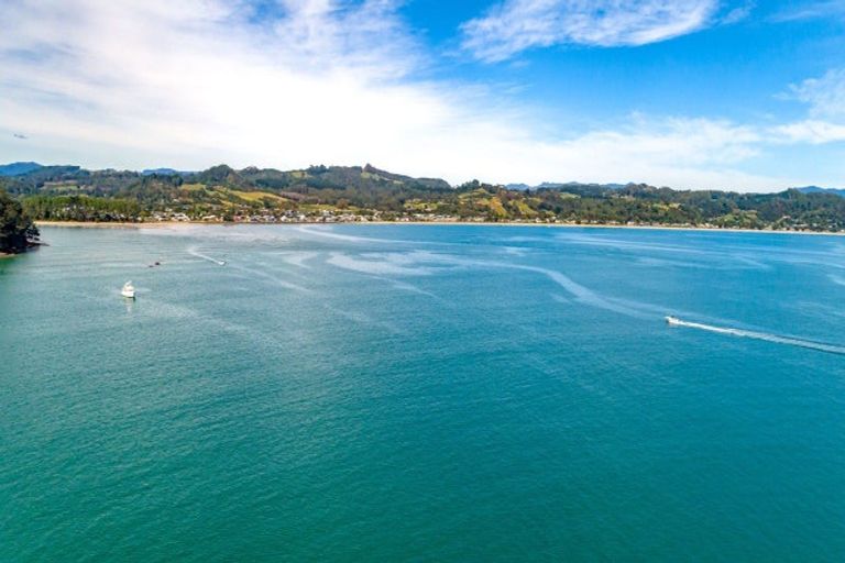 Photo of property in 404a Lees Road, Hahei, Whitianga, 3591