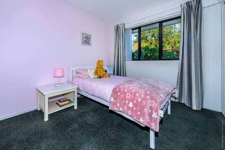 Photo of property in 79 Heathridge Place, Lincoln, 7608