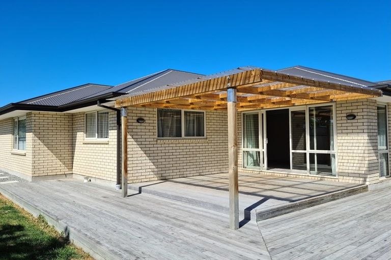 Photo of property in 6 Bounty Street, Bryndwr, Christchurch, 8053