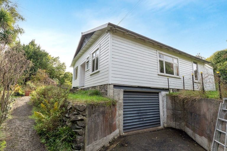 Photo of property in 35 Greenacres Street, Macandrew Bay, Dunedin, 9014