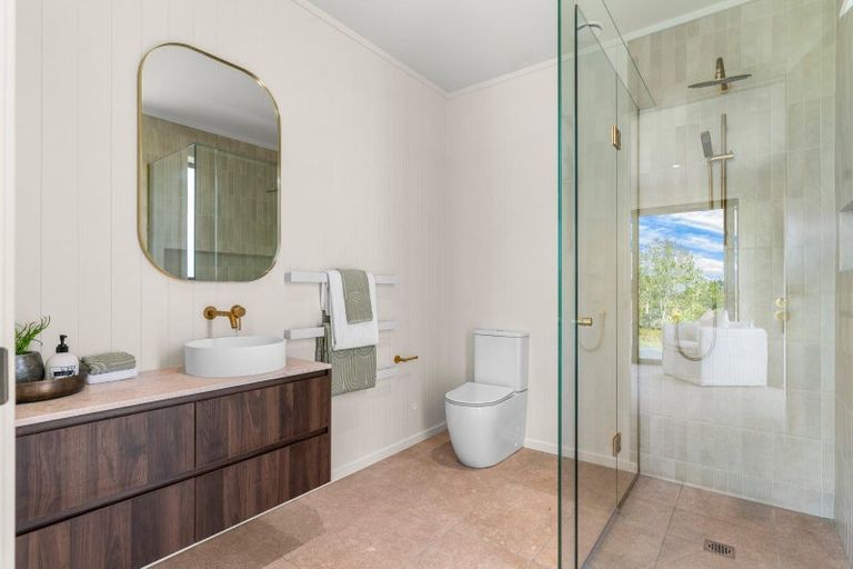 Photo of property in 4 Pukeora Way, Mangawhai, 0505