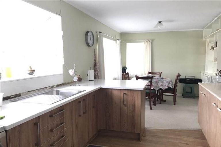 Photo of property in 11 Belinda Avenue, Flat Bush, Auckland, 2023