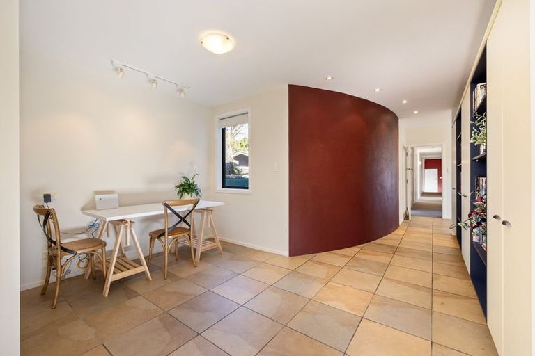 Photo of property in 252 Waimairi Road, Ilam, Christchurch, 8041