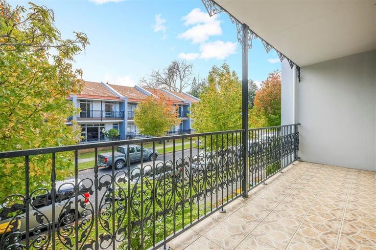 Photo of property in 12/126 Stancombe Road, Flat Bush, Auckland, 2016