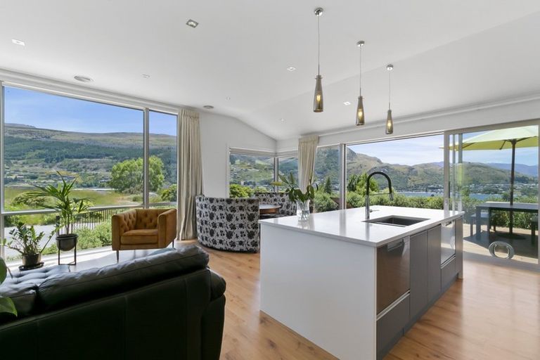 Photo of property in 15 Silverwood Lane, Kawarau Falls, Queenstown, 9300