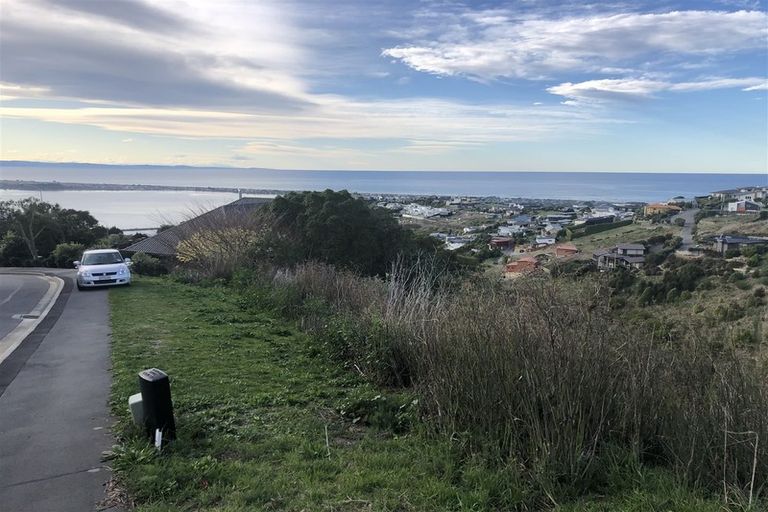 Photo of property in 3 Law Lane, Mount Pleasant, Christchurch, 8081