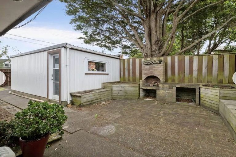 Photo of property in 1/2 Arthur Road, Hillpark, Auckland, 2102