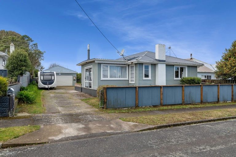 Photo of property in 140 Miranda Street, Stratford, 4332