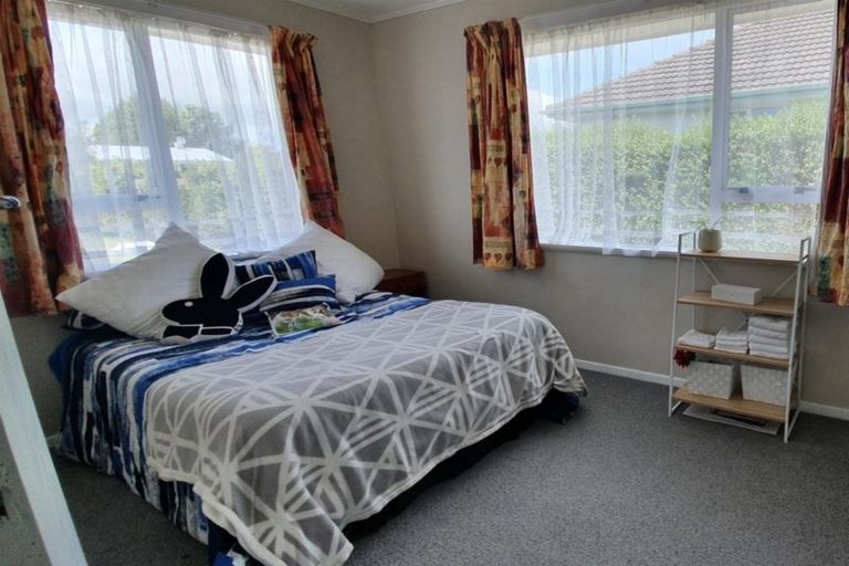 Photo of property in 11 Ajax Street, Stratford, 4332