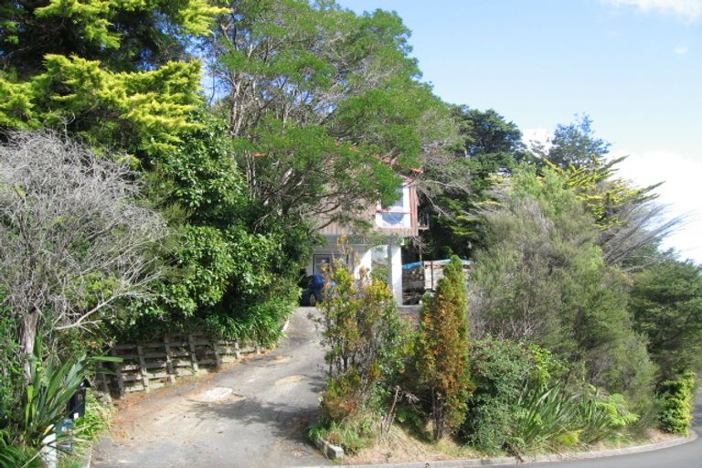 Photo of property in 60 Chatsworth Road, Silverstream, Upper Hutt, 5019
