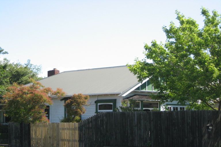 Photo of property in 16 Randall Street, Richmond, Christchurch, 8013