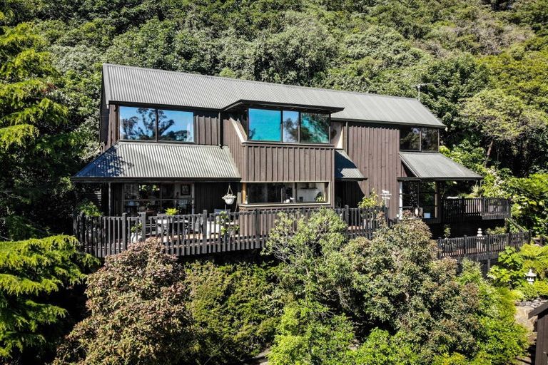 Photo of property in 65 Irvine Road, The Cove, Dunedin, 9077