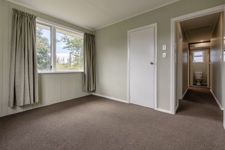 Photo of property in 123 Te Rangitautahanga Road, Turangi, 3334