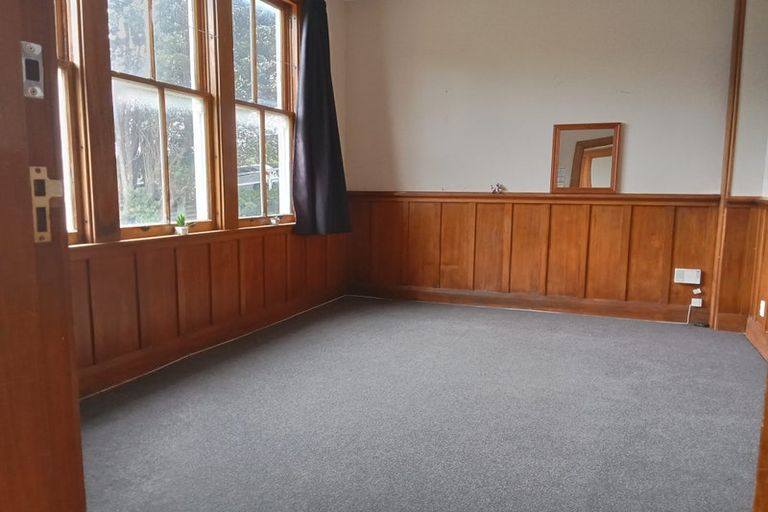 Photo of property in 48 Aurora Terrace, Kelburn, Wellington, 6012