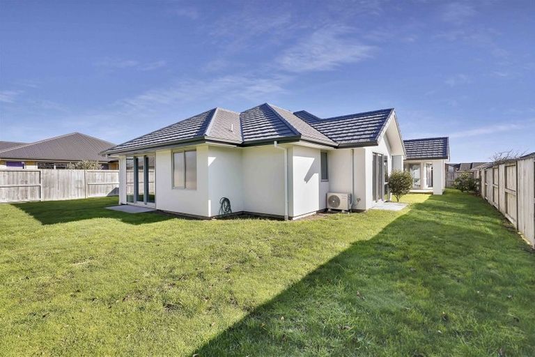 Photo of property in 3 Capricorn Place, Rototuna North, Hamilton, 3210