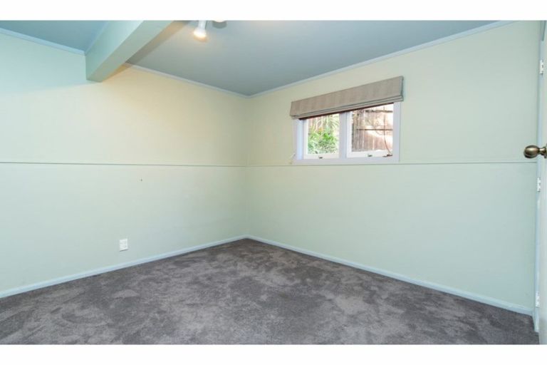 Photo of property in 6 Sundown Avenue, Manly, Whangaparaoa, 0930