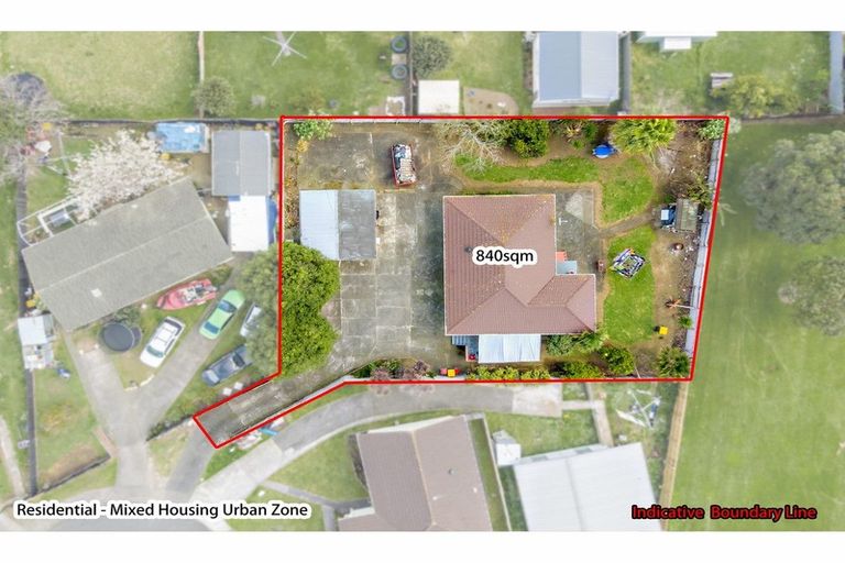 Property details for 32 Tamworth Close, Manurewa, Auckland, 2102