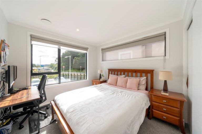 Photo of property in 5 Reid Lane, Wallaceville, Upper Hutt, 5018