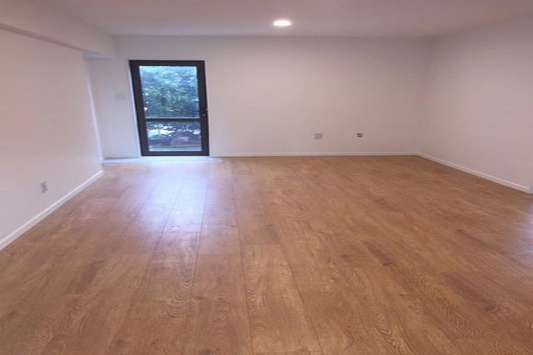 Photo of property in 19 Janome Place, Bucklands Beach, Auckland, 2014