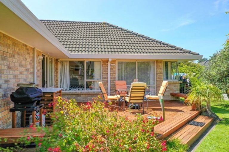 Photo of property in 50 Harbour Road, Ohope, 3121