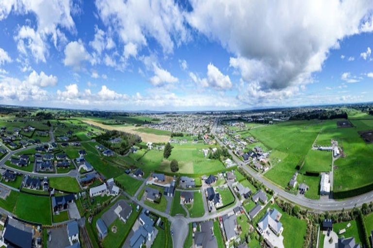 Photo of property in 28 Majestic Chance, Seaward Bush, Invercargill, 9812