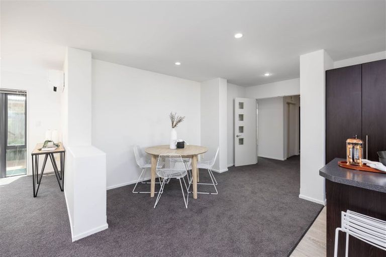 Photo of property in 9a Country Palms Drive, Halswell, Christchurch, 8025