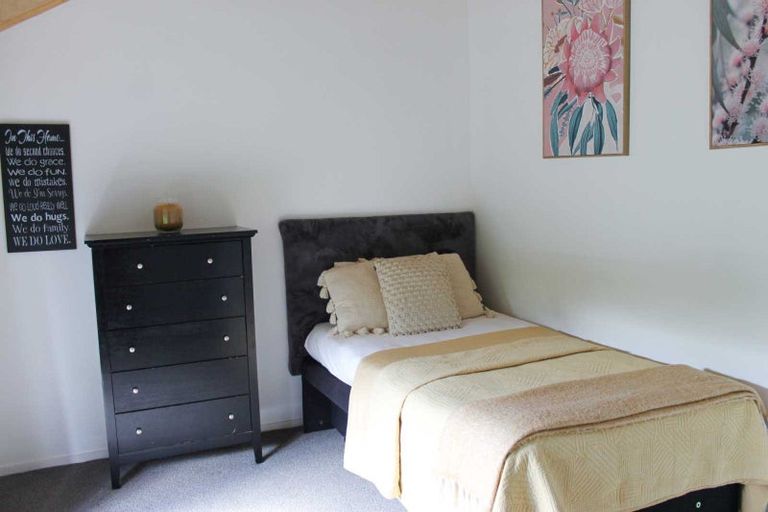 Photo of property in 19 Allens Lane, Clive, 4102