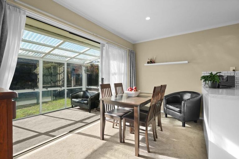 Photo of property in 13 Kathleen Crescent, Hornby, Christchurch, 8042