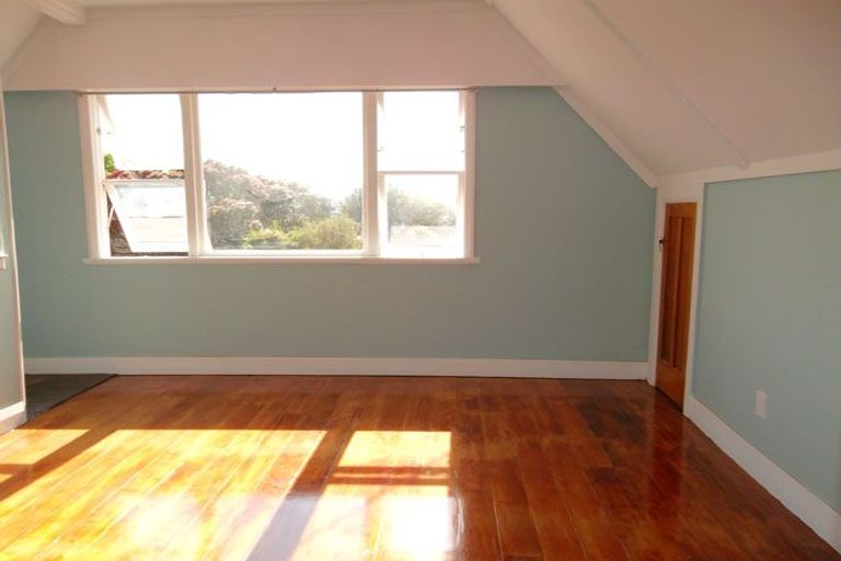 Photo of property in 28 Duncan Terrace, Kilbirnie, Wellington, 6022