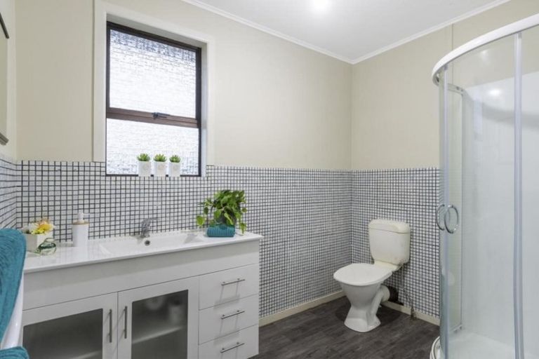 Photo of property in 1125 Papamoa Beach Road, Papamoa Beach, Papamoa, 3118