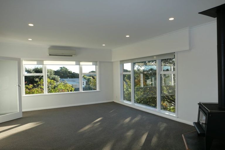 Photo of property in 14 Hillcrest Road, Raumati South, Paraparaumu, 5032