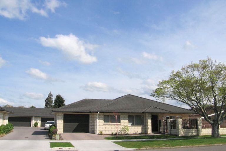 Photo of property in 2/70 Elizabeth Street, Victoria, Rotorua, 3010