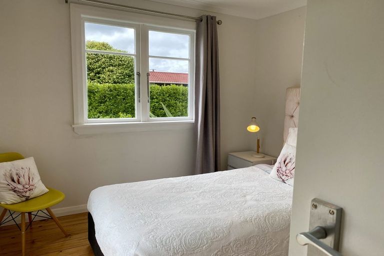 Photo of property in 2 Brassey Street, Waverley, 4510