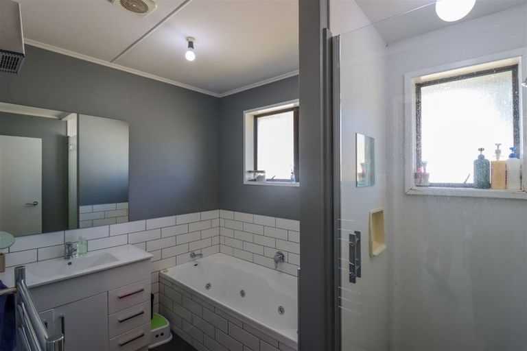 Photo of property in 28 Balmoral Street, Marchwiel, Timaru, 7910