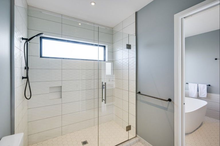 Photo of property in 24a Duart Road, Havelock North, 4130