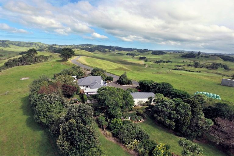 Photo of property in 70 Capes Road, Pollok, Waiuku, 2684