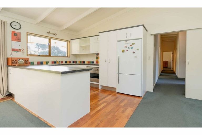 Photo of property in 11 Riverview Road, Kerikeri, 0230