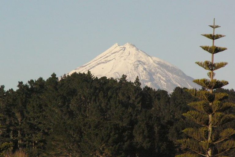 Photo of property in 17 Bishop Road, Hillsborough, New Plymouth, 4372