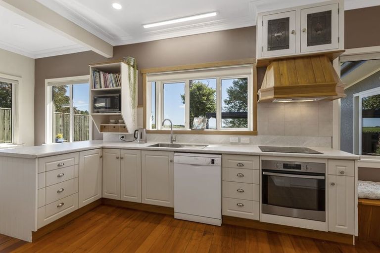 Photo of property in 88 Hill Road, Kaimiro, New Plymouth, 4371