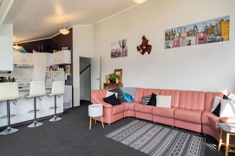 Photo of property in 144 Karewa Parade, Papamoa Beach, Papamoa, 3118