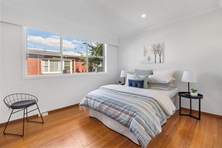 Photo of property in 24 Locarno Avenue, Sandringham, Auckland, 1025