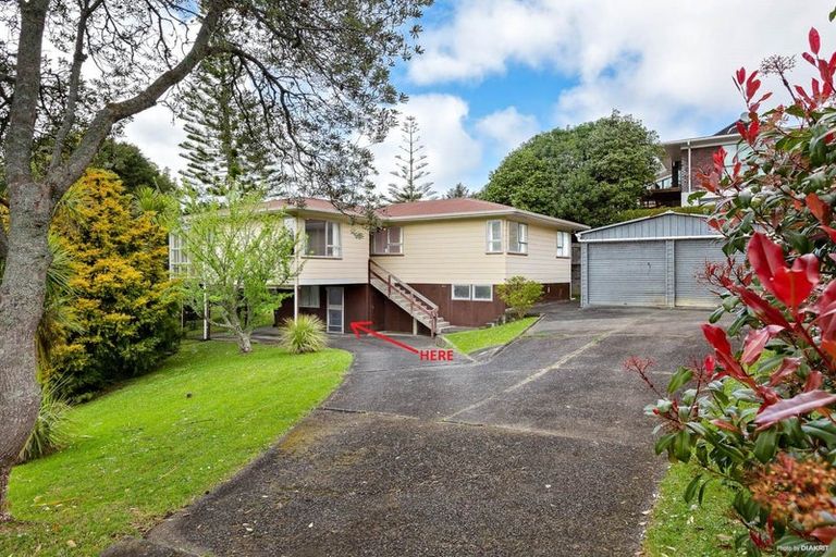 Photo of property in 26 Dunraven Place, Torbay, Auckland, 0630