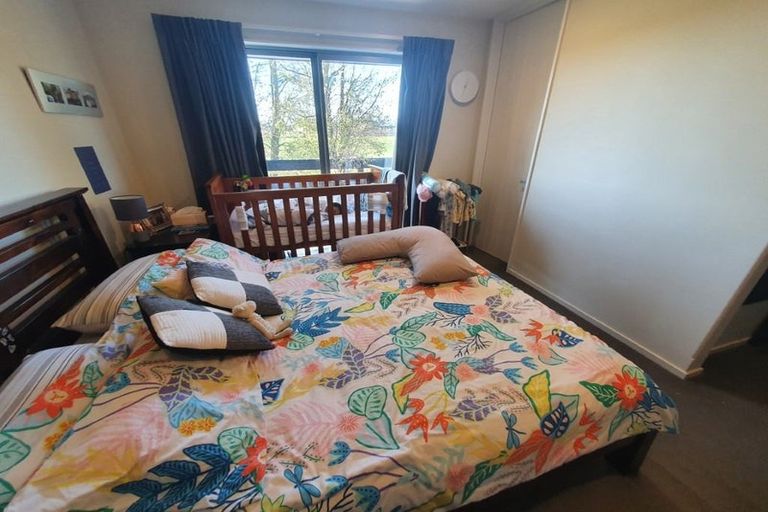 Photo of property in 16 Millesimes Way, Yaldhurst, Christchurch, 8042